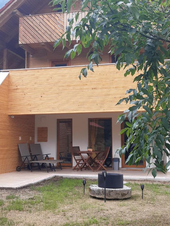 Appartamento Apartma Lupis Podvolovljek Esterno foto